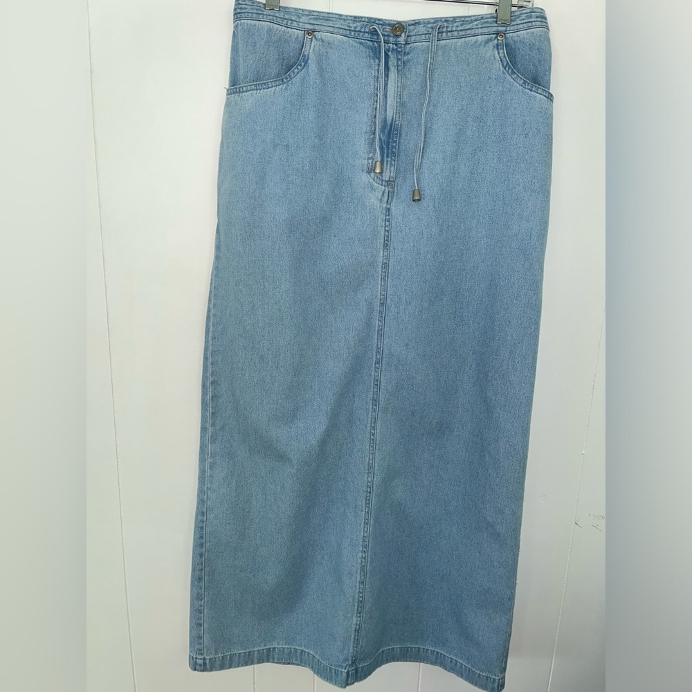 Susan Bristol Long Chambray Denim Maxi Jean Skirt Slit in back Size 8